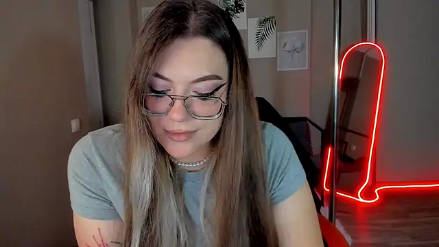 MiraTorson Live XXX-chat