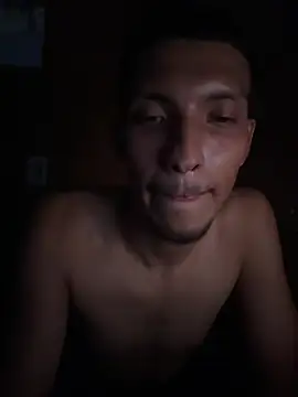 Guillermo618n Live XXX chat
