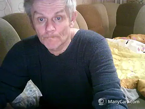Chat +18 de Mr__XX ao vivo