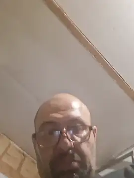 צ'אט XXX בשידור חי של DickNasty6908