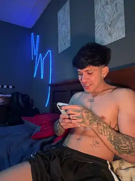 XXX chat uživo modela Owen_rave