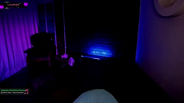 cee2nv 即時 XXX 聊天