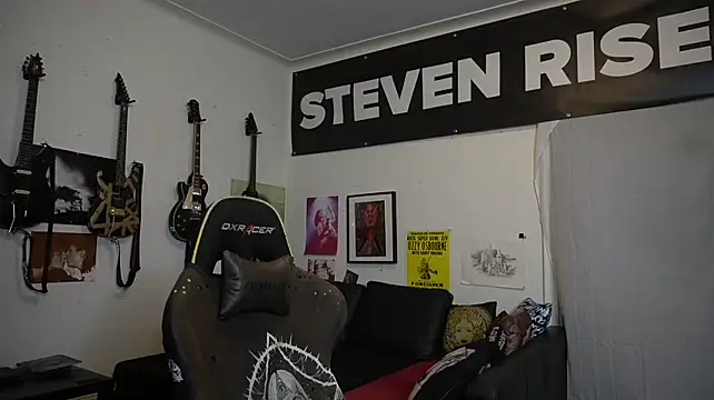 StevenRiseNYC 即時 XXX 聊天