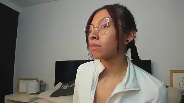 melanie_roux__ 即時 XXX 聊天