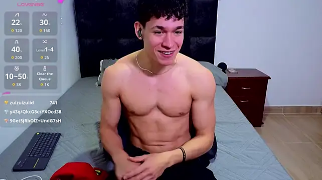 Luke_Muscle 现场XXX聊天