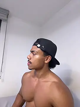 XavierColeman XXX чат на живо