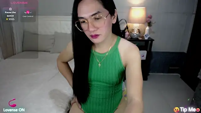 دردشة AsianSweetHeartxX الجنسية المباشرة