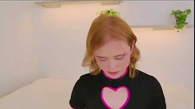 seraphine_star XXX чат на живо