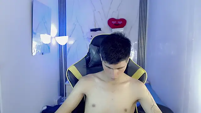 XXX chat uživo modela Ascii_one