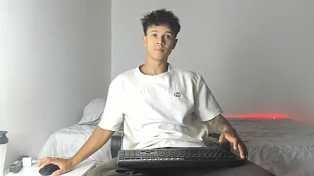 _Alex_Colton 라이브 XXX 채팅