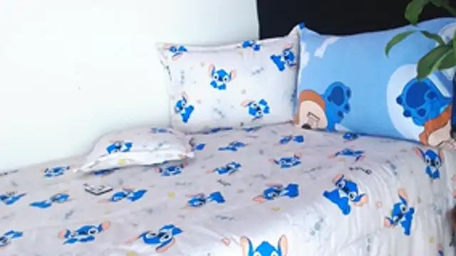 צ'אט XXX בשידור חי של NathalialLooes