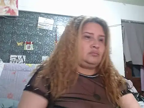 XXX chat uživo modela Perla1981--