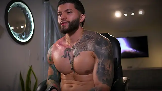 Chat XXX ao vivo de Frank_Farrell