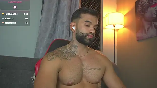 دردشة MarkHazze الجنسية المباشرة