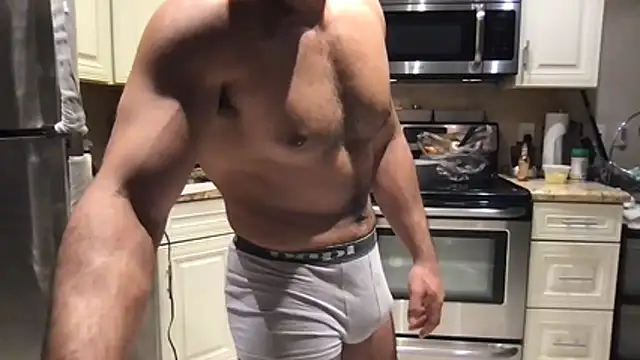 צ'אט XXX בשידור חי של BigGuyMuscle