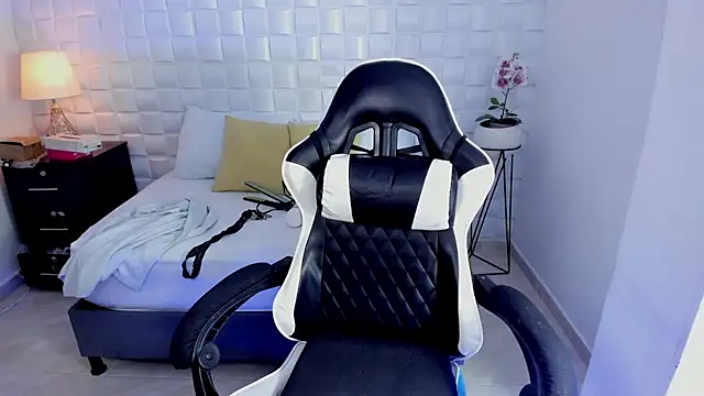 Czat XXX na żywo – anny_rouse24