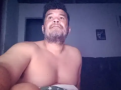 tarra122 Chat XXX live