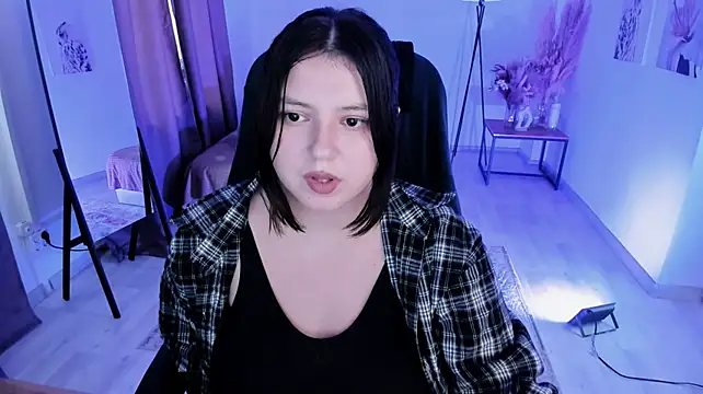 DiaAngell's Live XXX Chat