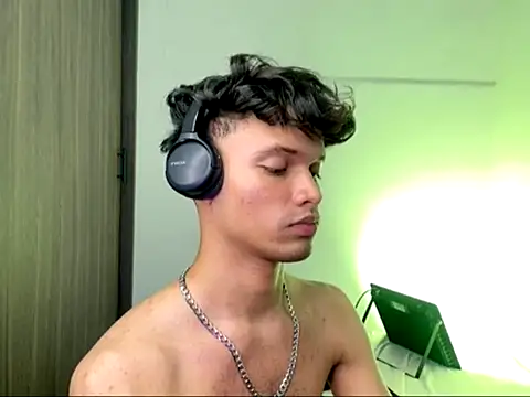 Chat XXX en directo de AlexxxGod