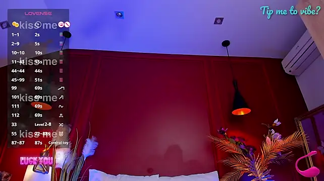 Mayzzie 现场XXX聊天