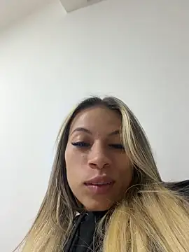 Mia_Rosee1's Live XXX Chat