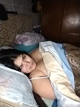YouladyVidal live XXX chat