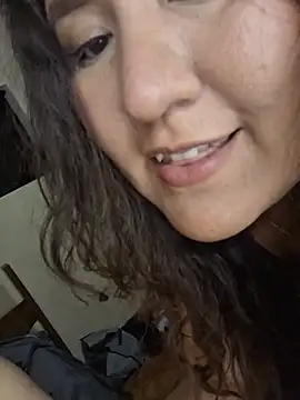 צ'אט XXX בשידור חי של shouko16