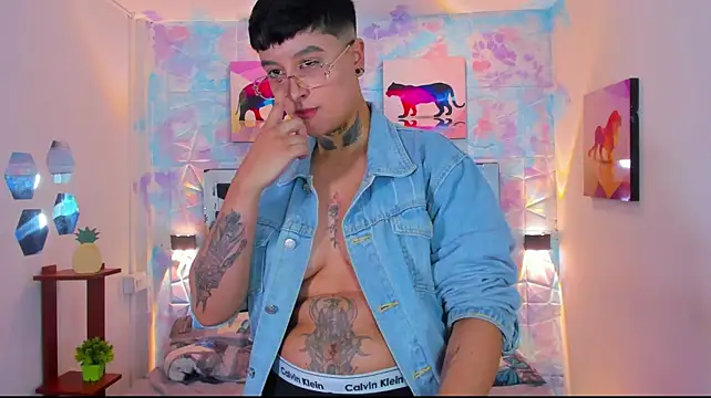 abby_thompson____ Chat XXX in diretta