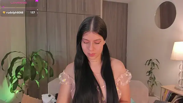 Holly_velvett 现场XXX聊天