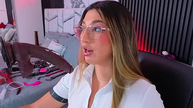 Gabrielakassi's Live XXX Chat