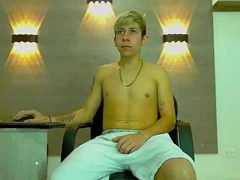Gaeliitto élő XXX-chatje