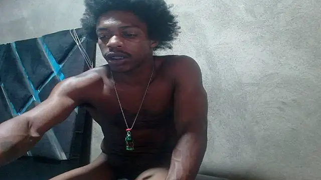 Larry-n-clouds Chat XXX live