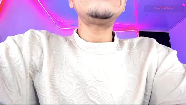 Živý XXX chat Ethan_Boyy