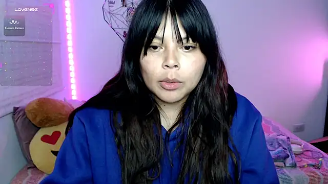 EllieMoonX Chat XXX live
