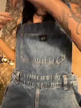 AliceRitterのライブXXXチャット
