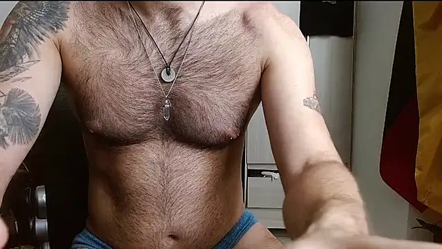 DominanThewolff's Live XXX Chat