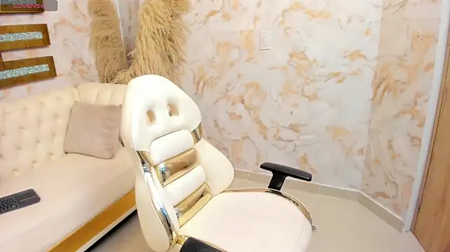 Živý XXX chat Tiger_skinny