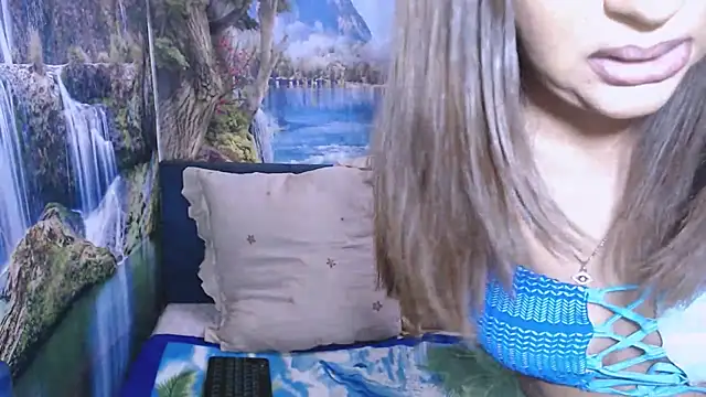 indianaqua – Live XXX-chat