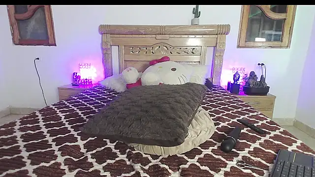bratz_glloen Live XXX chat