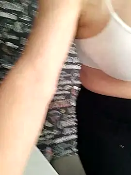Celine_Faer1's Live XXX Chat