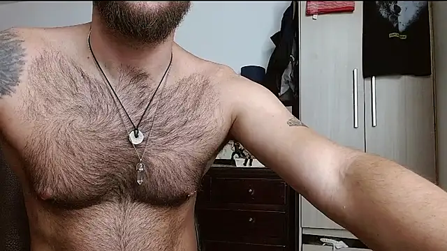 XXX chat uživo modela DominanThewolff