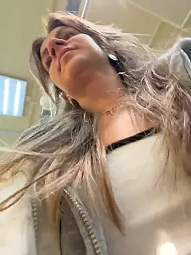 EvvaMur Chat XXX in diretta