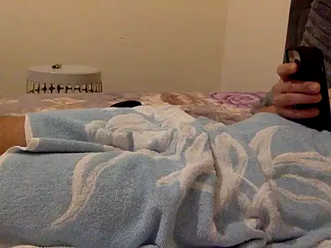 Chat XXX en directo de Robynson97