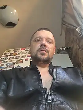 XXX chat uživo modela DanielOhCool