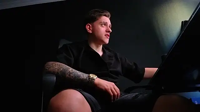 FelixStarkk 现场XXX聊天