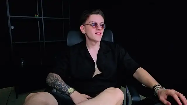 Chat XXX Live FelixStarkk
