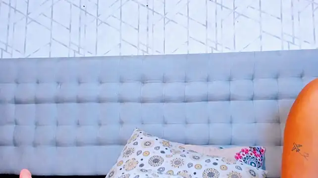 Chat XXX en directo de LiahGrey