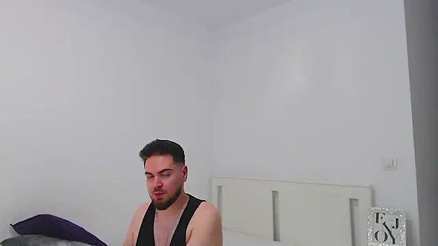 XXX chat uživo modela David_Alessandro