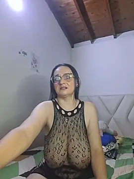 ginaboobs Chat XXX live