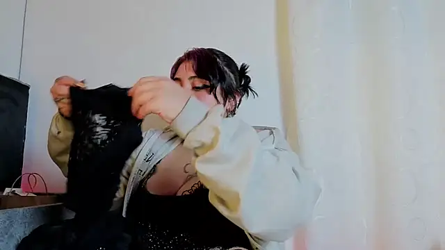 Blueberry_gothic's Live XXX Chat